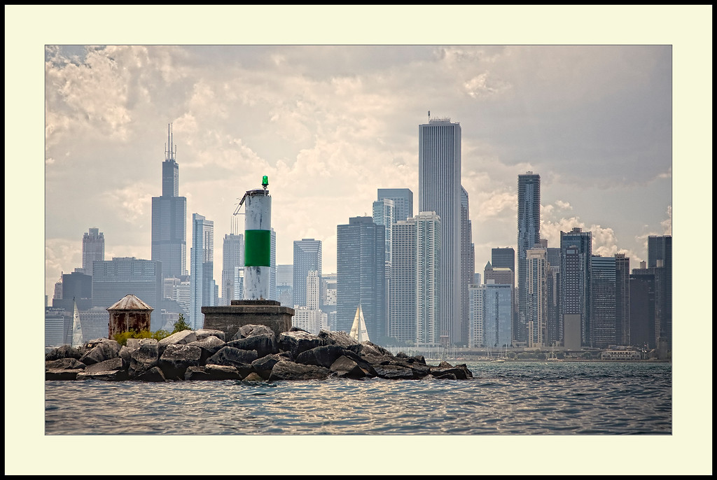 IMAGE: http://edl1954.smugmug.com/Events/Judd-Goldman-Adaptive-Sailing/IMG0329/941284810_QSi4Y-XL.jpg