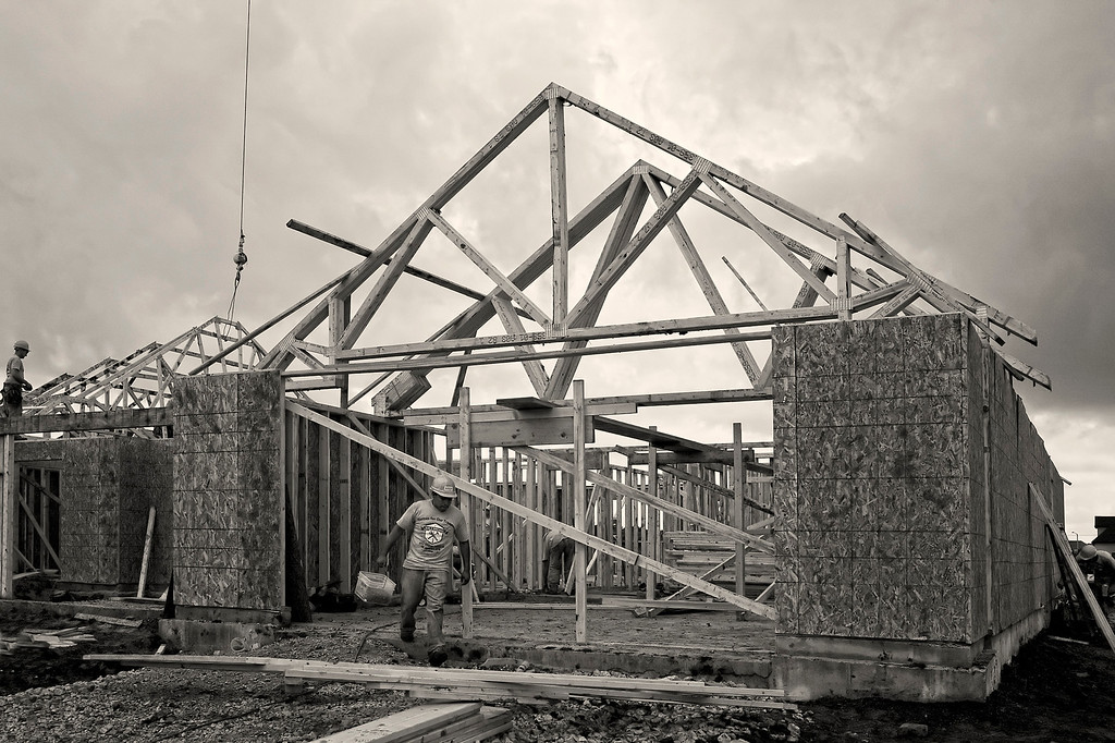 IMAGE: http://edl1954.smugmug.com/Journalism/Homes-For-Our-Troops/IMG9545/959970389_JjFhY-XL.jpg